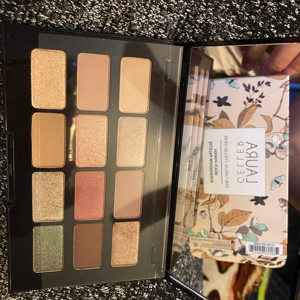 Make up bundle